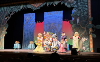 人形劇『長靴をはいた猫』を見に行きました！