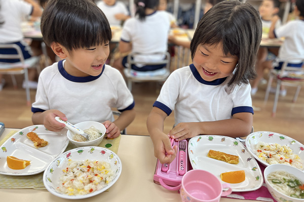 昼食